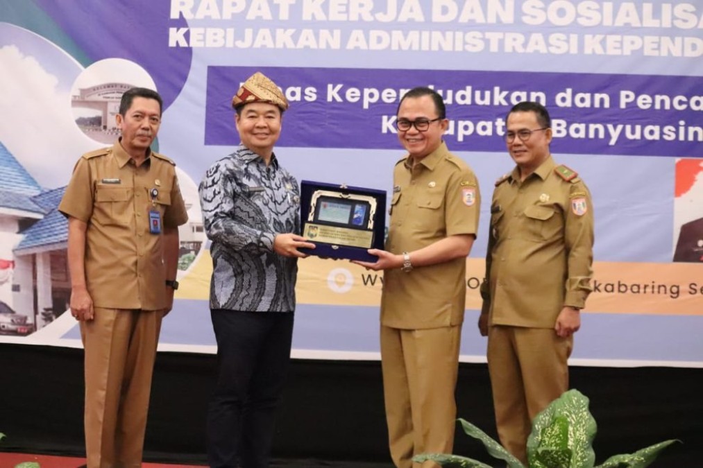 Pj Bupati Hani Syopiar Rustam Tiada Hari Tanpa Pelayanan Kepada Masyarakat “Dirjend Dukcapil Kemendagri Apresiasi Kinerja Dukcapil Banyuasin”