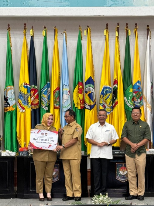 Sukses Kendalikan Inflasi, Bupati Musi Rawas Hj Ratna Machmud dapat Insentif Fiskal