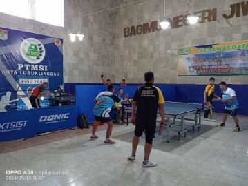 Pertandingan Tenis Meja se Bumi Silampari Berlangsung Sengit
