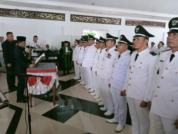 Pj Bupati Empat Lawang Kukuhkan Perpanjangan Masa Jabatan Kepala Desa