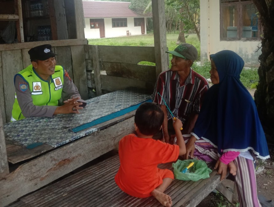 Kapolsek Penungkal Abab Rutin Laksanakan Program Jumat Curhat