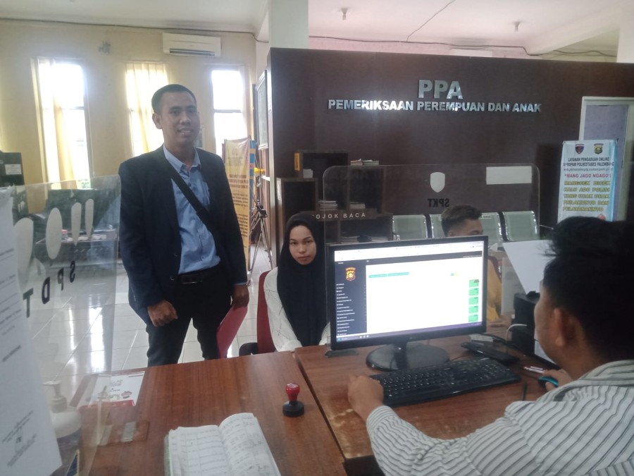 Remaja Putri Laporkan Tetangga Ke Polrestabes Palembang, ini dia kasusnya