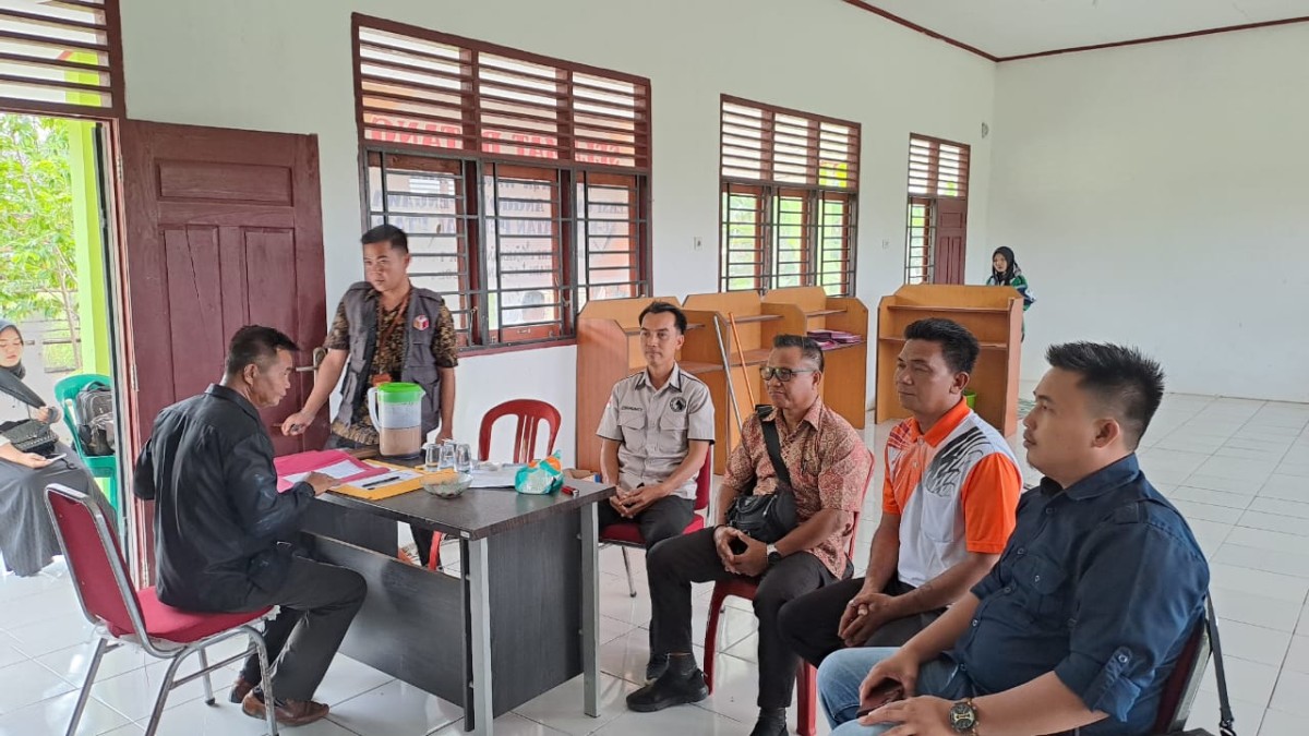 Polsek Penukal Utara Monitor Tes Wawancara Calon Pengawas PTPS