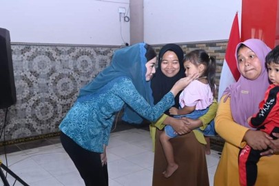 Novita Berikan Layanan Pemeriksaan Mata Gratis di Desa Siki