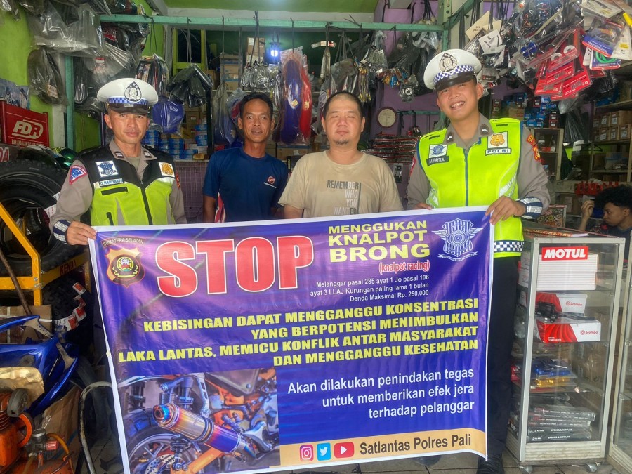 Pastikan Knalpot Brong Tidak Dijual, Satlantas Polres Pali Kunjungi ke Bengkel dan Variasi Motor