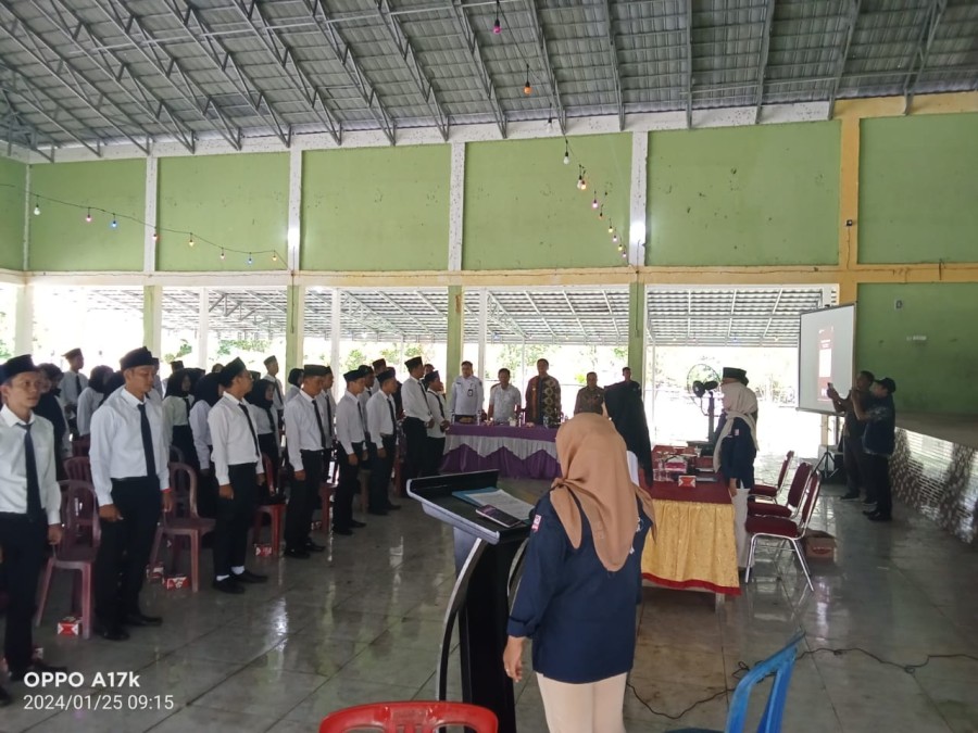 Polsek Penukal Utara Hadiri Pelantikan KPPS se Kecamatan