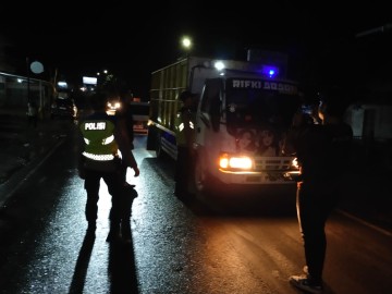 Melintasi Depan Mapolsek Talang Ubi, Personel Lakukan Penyetopan