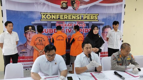 Empat Lokasi Penyulingan Minyak Ilegal di Muba Terbakar