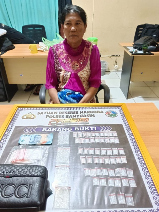 Seorang Perempuan Diduga Pengedar Shabu Diamankan Satres Narkoba Polres Banyuasin