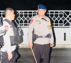 Jaga Kondusifitas Kamtibmas, Tim Sat Brimob Patroli Kantor KPU dan Bawaslu