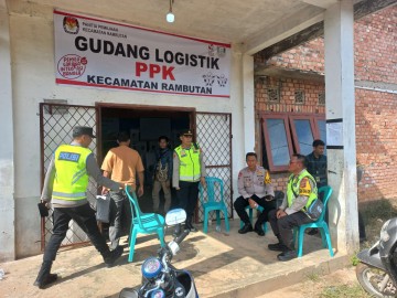 Kapolres Banyuasin Cek Personil Yang Melakukan Pengamanan di PPK Rambutan