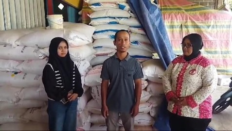 Pemkab Musi Rawas Salurkan Pupuk Urea 11.169 Kg ke Petani