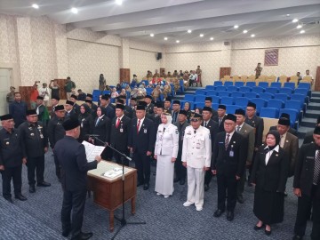 Pejabat Pimpinan Tinggi Pratama dan Administrator dilantik Wali kota Lubuklinggau