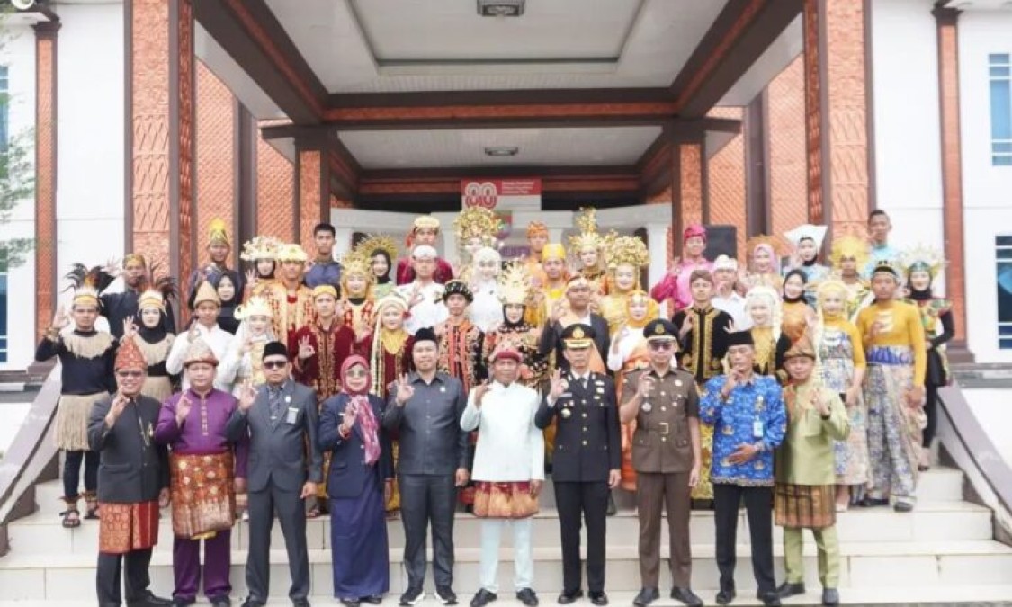 Pemkab Musi Rawas Gunakan Baju Adat Di Upacara Hari Sumpah Pemuda